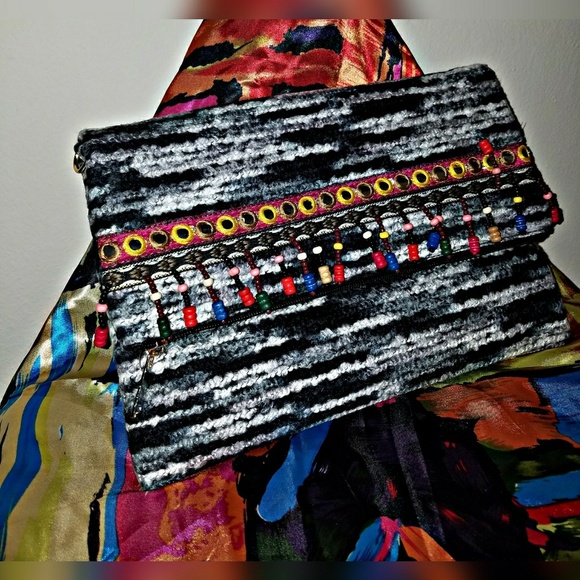 Unique Clutch/Purse - Picture 1 of 3